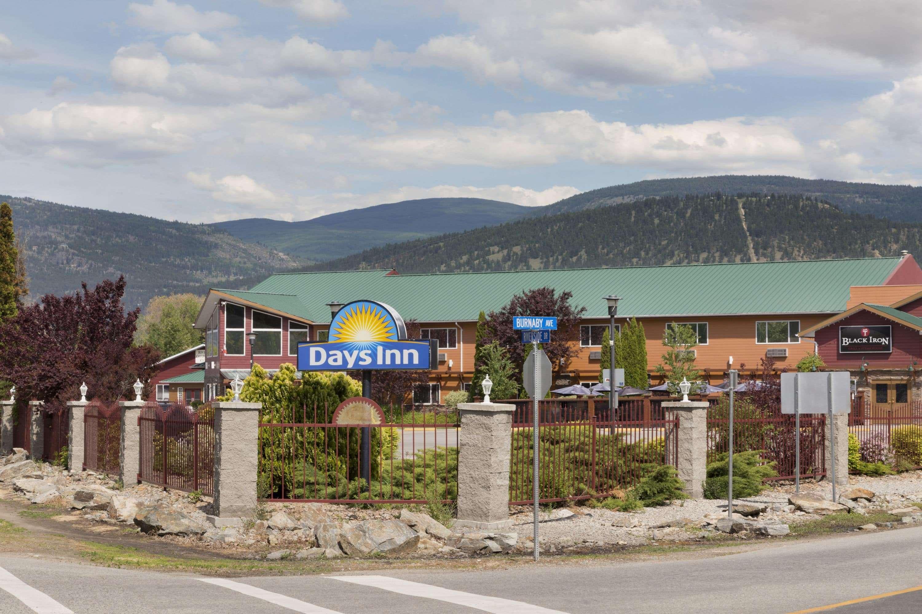 Days Inn By Wyndham Penticton Conference Centre Kültér fotó
