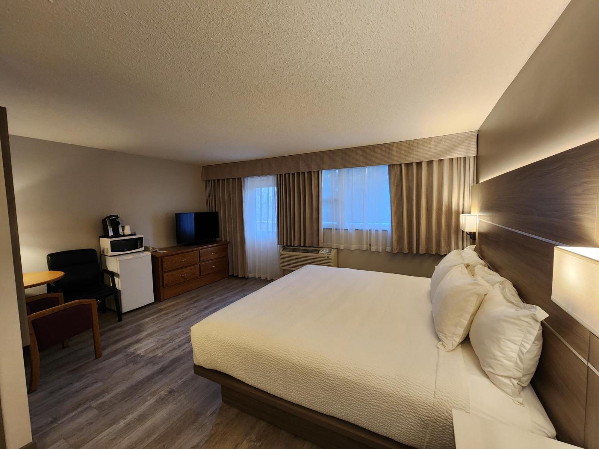 Days Inn By Wyndham Penticton Conference Centre Kültér fotó