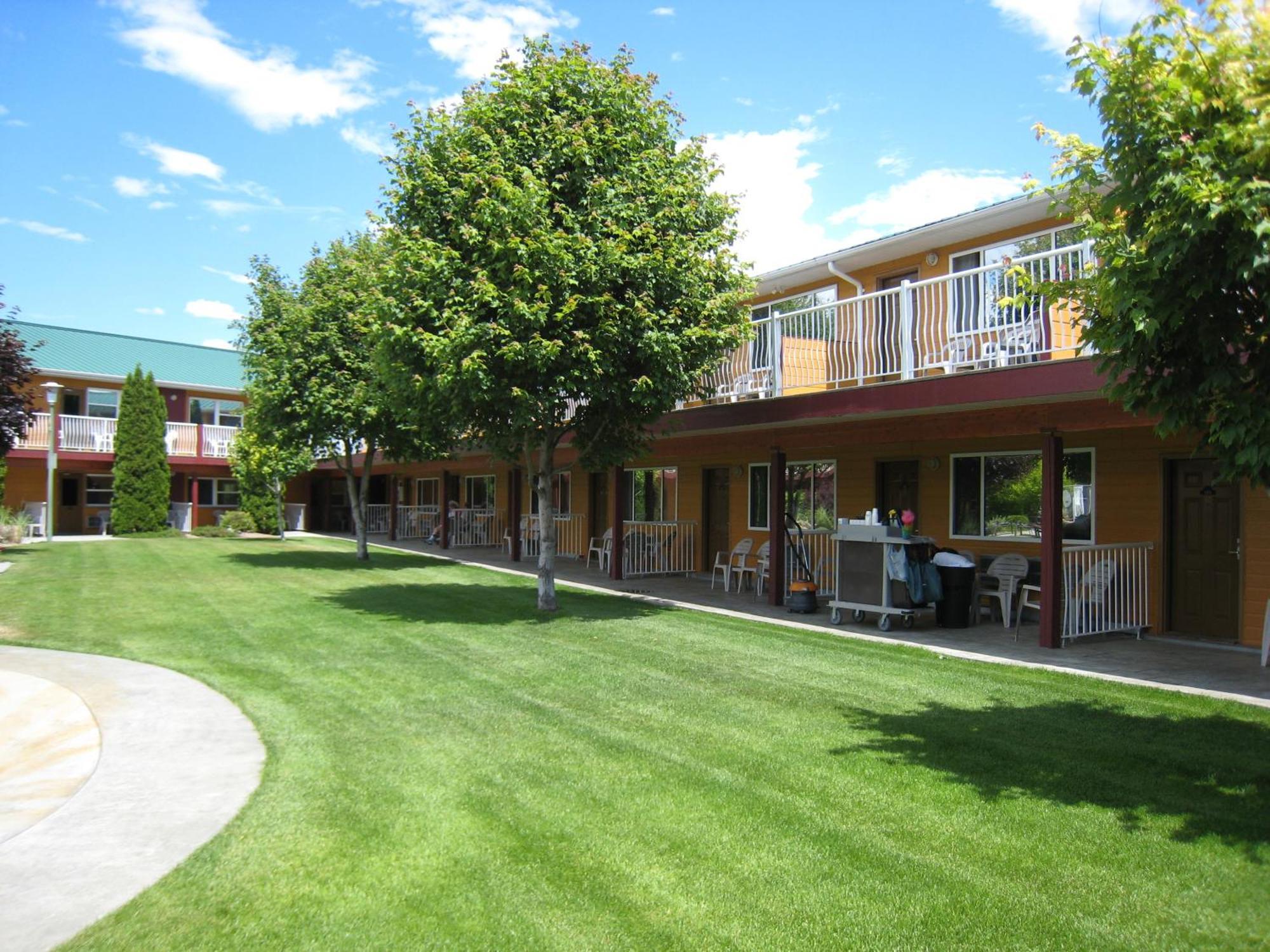 Days Inn By Wyndham Penticton Conference Centre Kültér fotó